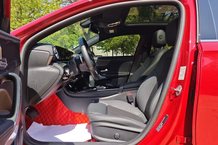 Used Mercedes-Benz A-Class 2022 Second Facelift A 200 Fashion Version Left Front Seat