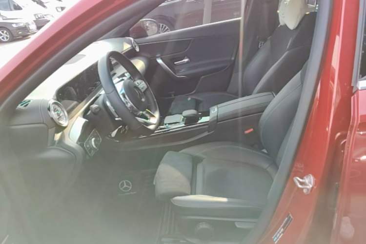 Used Mercedes-Benz A-Class 2022 Second Facelift A 200 L Sport Sedan Fashion Version Left Front Seat