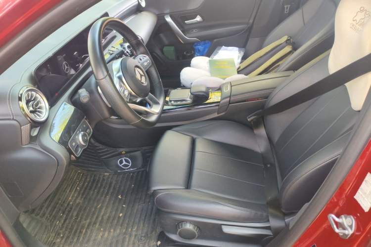 Used Mercedes-Benz A-Class 2022 Restyled A 200 L Sport Sedan Fashion Version Left Front Seat