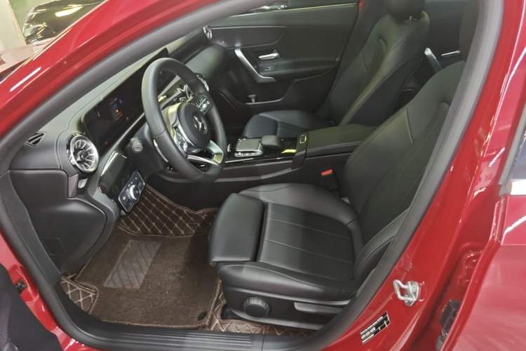 Used Mercedes-Benz A-Class 2022 Restyled A 200 L Sport Sedan Fashion Version Left Front Seat