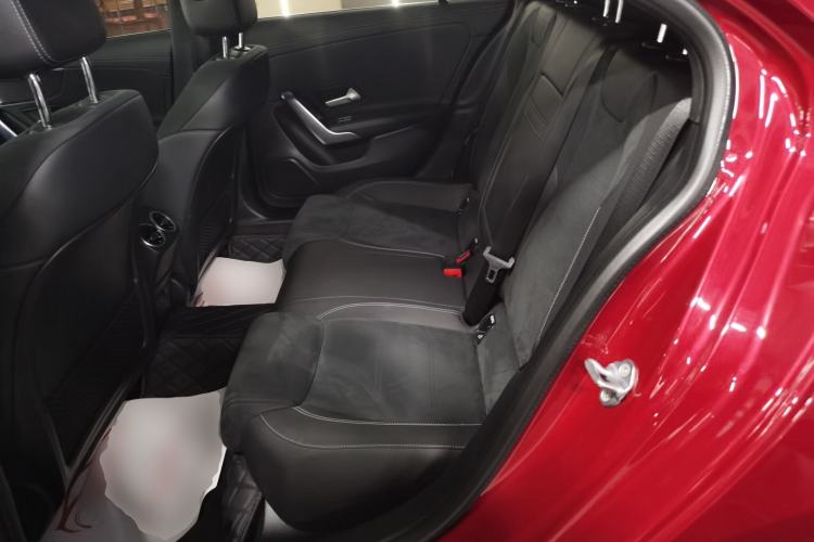 Used Mercedes-Benz A-Class 2022 Revised Version A 200 L Sport Sedan Fashionable Style Left Rear Seat