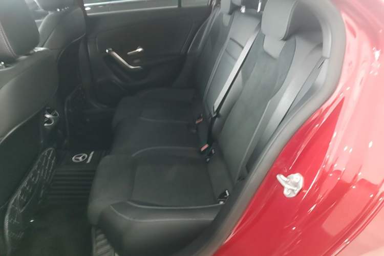 Used Mercedes-Benz A-Class 2022 Second Facelift A 200 L Sport Sedan Fashion Version Left Rear Seat