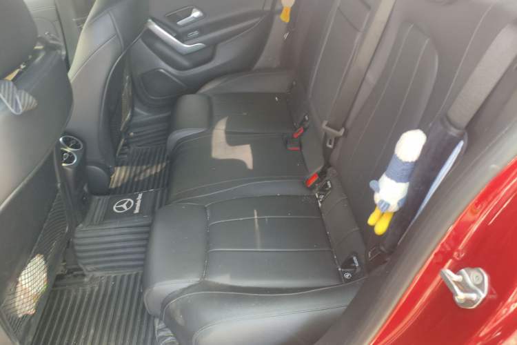 Used Mercedes-Benz A-Class 2022 Restyled A 200 L Sport Sedan Fashion Version Left Rear Seat