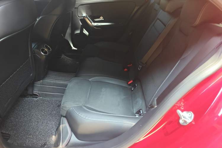 Used Mercedes-Benz A-Class 2022 Second Facelift A 200 L Sport Sedan Fashion Version Left Rear Seat