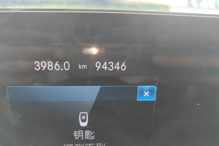 Used Mercedes-Benz A-Class 2022 Revised Version A 200 L Sport Sedan Fashionable Style Odometer Close Up