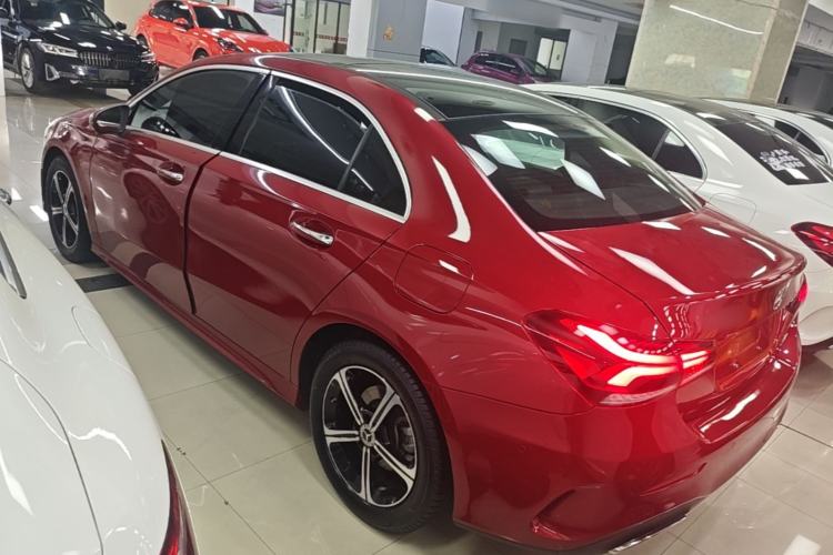 Used Mercedes-Benz A-Class 2022 Revised Version A 200 L Sport Sedan Fashionable Style Rear Left 45 Deg