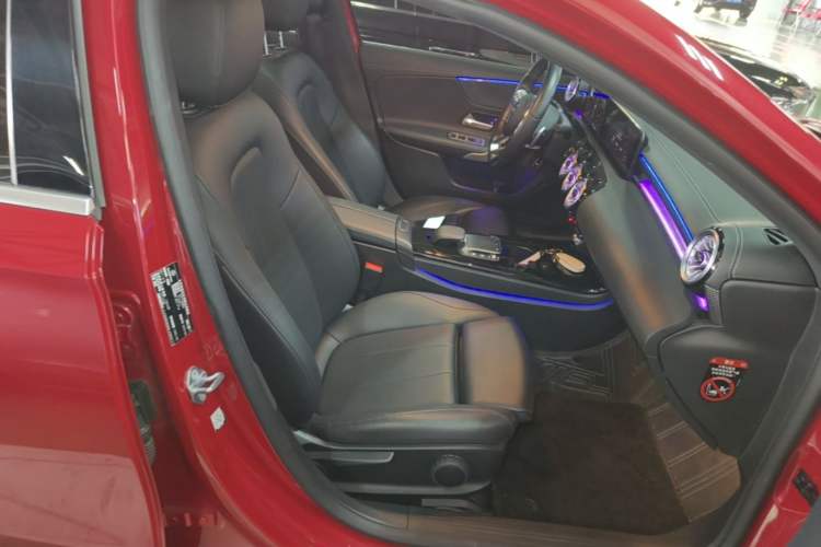Used Mercedes-Benz A-Class 2022 Restyled A 200 L Sport Sedan Fashion Version Right Front Seat
