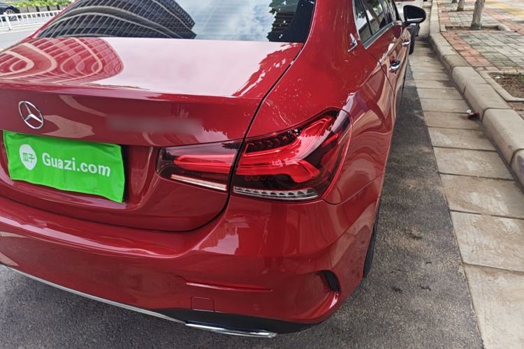 Used Mercedes-Benz A-Class 2022 Revised Version A 200 L Sport Sedan Fashionable Style Right Rear Taillight