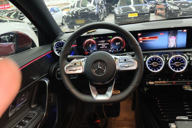 Used Mercedes-Benz A-Class 2022 Restyled A 200 L Sport Sedan Fashion Version Steering Wheel