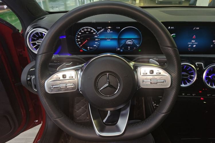 Used Mercedes-Benz A-Class 2022 Restyled A 200 L Sport Sedan Fashion Version Steering Wheel