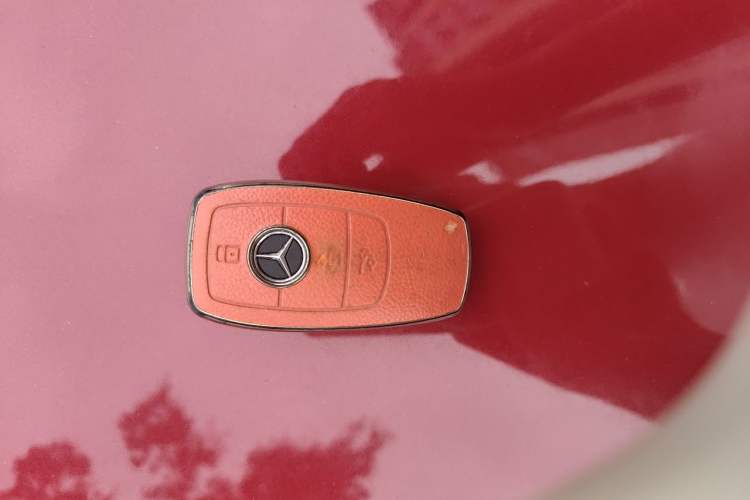 Used Mercedes-Benz A-Class 2022 Revised Version A 200 L Sport Sedan Fashionable Style Vehicle Key