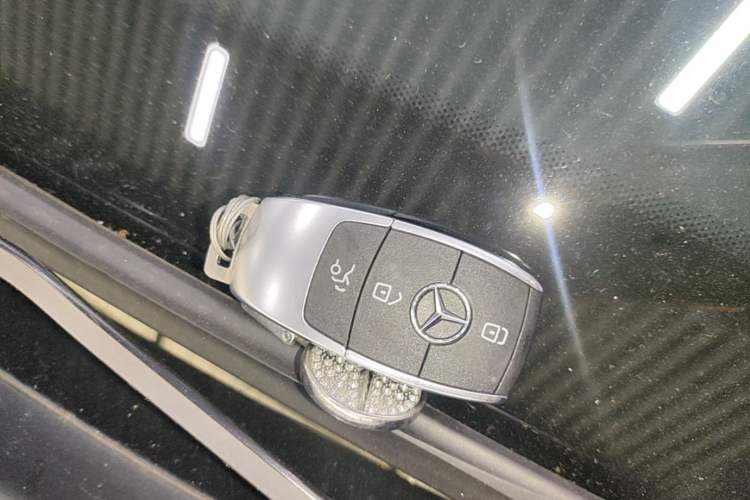 Used Mercedes-Benz A-Class 2022 Restyled A 200 L Sport Sedan Fashion Version Vehicle Key