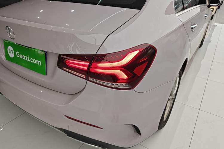 Used Mercedes-Benz A-Class 2022 Restyled A 200 L Sport Sedan Fashion Version Right Rear Taillight