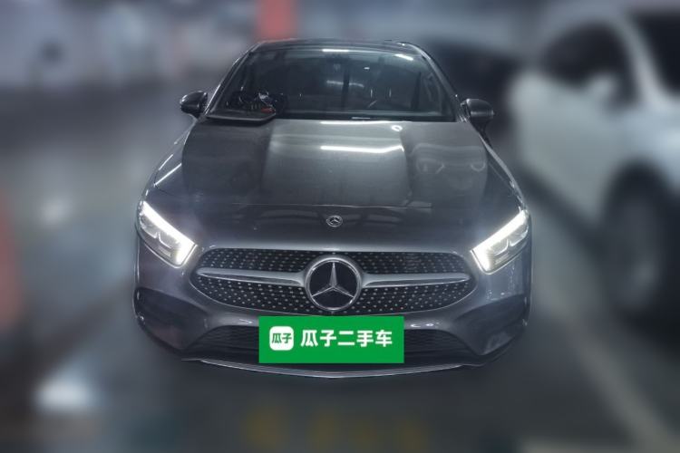 Used Mercedes-Benz A-Class 2022 Revised Version A 200 L Sport Sedan Fashionable Style Front