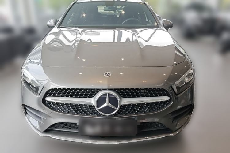 Used Mercedes-Benz A-Class 2022 Revised Version A 200 L Sport Sedan Fashionable Style Front
