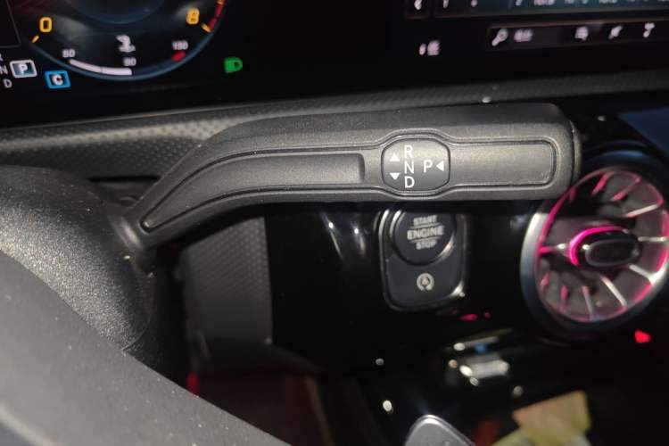 Used Mercedes-Benz A-Class 2022 A 200 L Sport Sedan Fashion Model Gear Lever