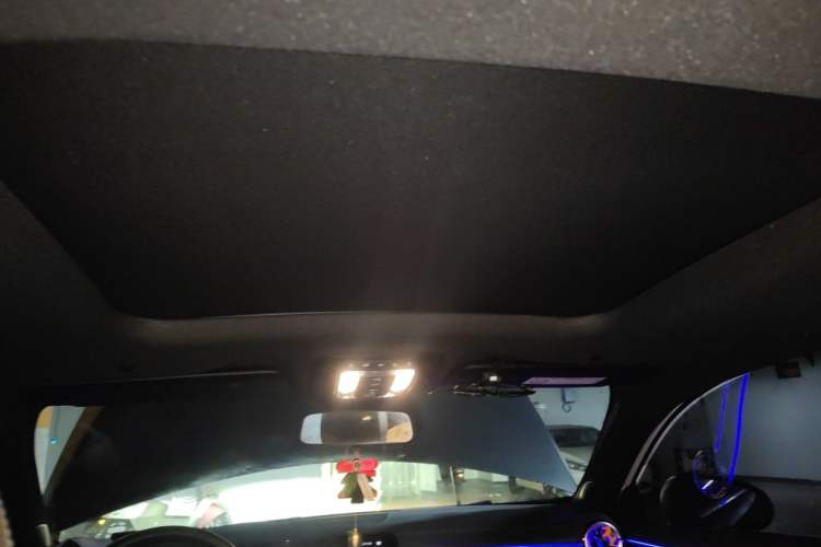 Used Mercedes-Benz A-Class 2022 Revised Version A 200 L Sport Sedan Fashionable Style Headliner