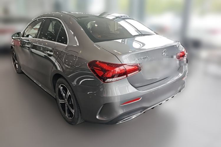 Used Mercedes-Benz A-Class 2022 Revised Version A 200 L Sport Sedan Fashionable Style Rear Left 45 Deg