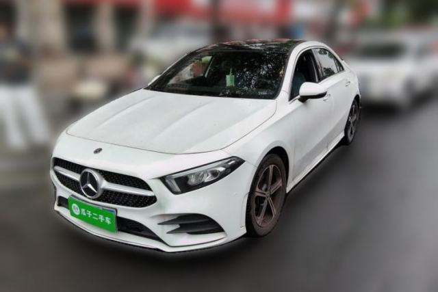 Used Mercedes-Benz A-Class 2022 Revised Version A 200 L Sport Sedan Fashionable Style