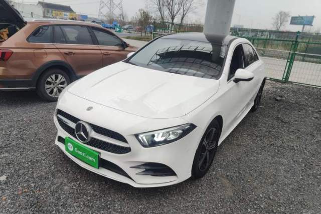 Used Mercedes-Benz A-Class 2022 Revised Version A 200 L Sport Sedan Fashionable Style