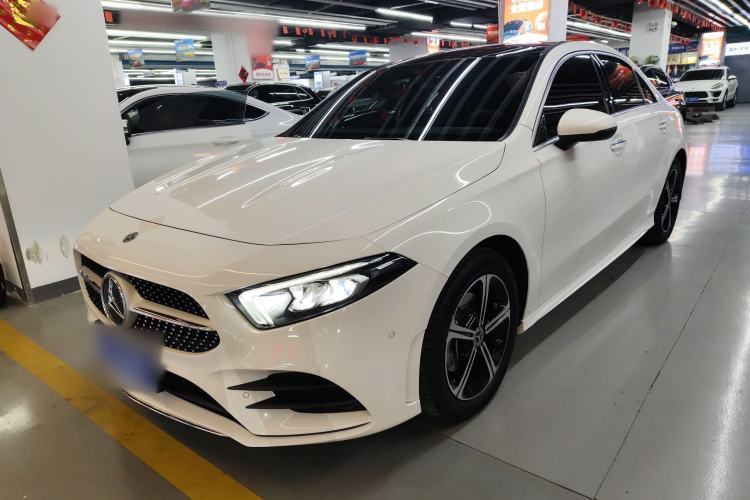 Ojetý Mercedes-Benz A-Class 2022 Revised Version A 200 L Sport Sedan Fashionable Style Guazi used car, China used car export, Used car for sale, Used  cars, Cheapest cars for sale