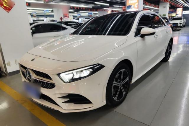 Used Mercedes-Benz A-Class 2022 Revised Version A 200 L Sport Sedan Fashionable Style