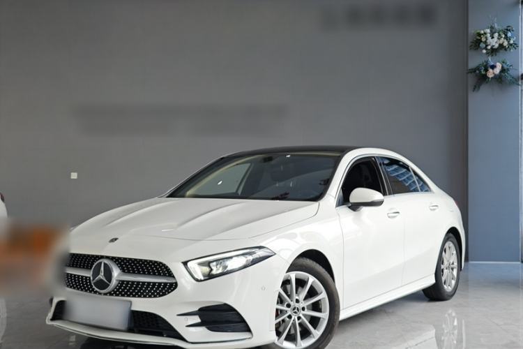 Ojetý Mercedes-Benz A-Class 2022 A 200 L Sport Sedan Dynamic Model Guazi used car, China used car export, Used car for sale, Used  cars, Cheapest cars for sale