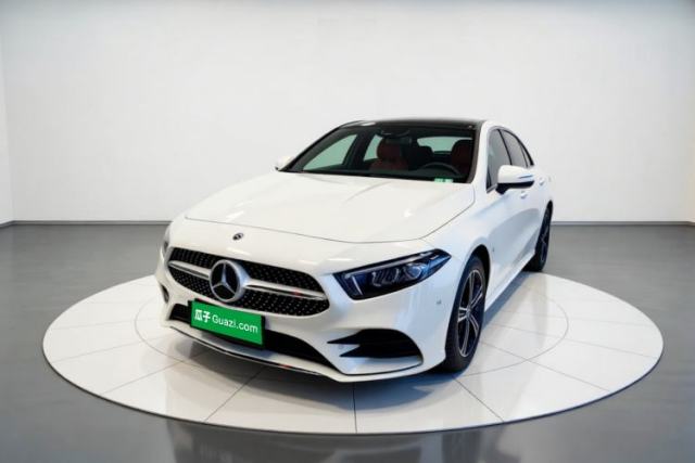 Used Mercedes-Benz A-Class 2022 Revised Version A 200 L Sport Sedan Fashionable Style