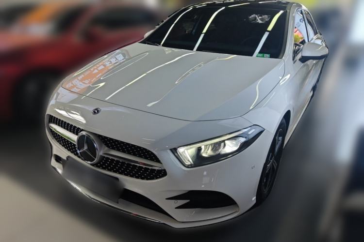Used Mercedes-Benz A-Class 2022 Revised Version A 200 L Sport Sedan Fashionable Style Guazi used car, China used car export, Used car for sale, Used  cars, Cheapest cars for sale