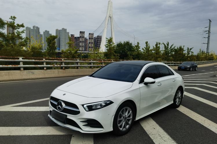 Used Mercedes-Benz A-Class 2022 Restyled A 200 L Sport Sedan Fashion Version Guazi used car, China used car export, Used car for sale, Used  cars, Cheapest cars for sale