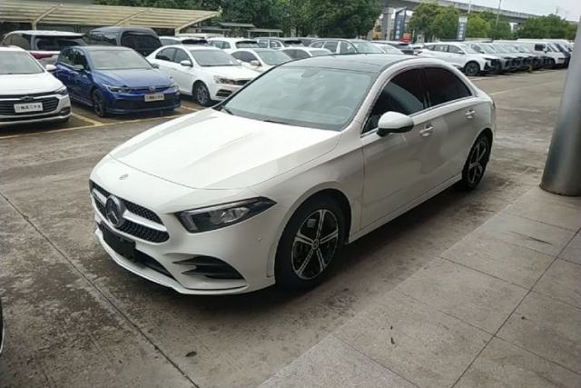 Used Mercedes-Benz A-Class 2022 Revised Version A 200 L Sport Sedan Fashionable Style