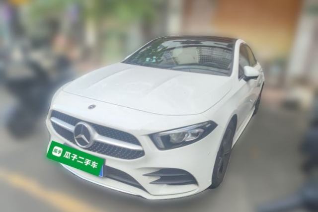 Mercedes-Benz A-Class 2022 Second Facelift A 200 L Sport Sedan Fashion Version usado