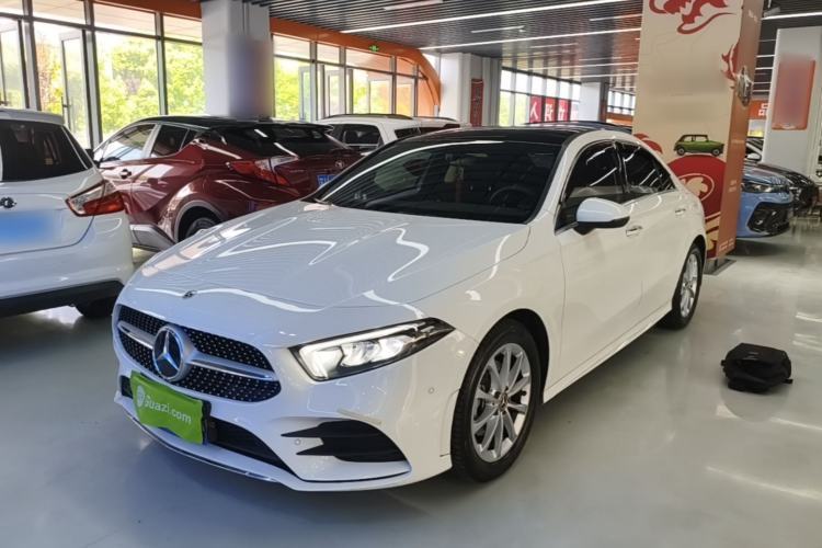 Ojetý Mercedes-Benz A-Class 2022 A 200 L Sport Sedan Dynamic Model Guazi used car, China used car export, Used car for sale, Used  cars, Cheapest cars for sale