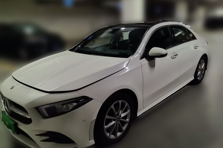 Used Mercedes-Benz A-Class 2022 Restyled A 200 L Sport Sedan Fashion Version Guazi used car, China used car export, Used car for sale, Used  cars, Cheapest cars for sale