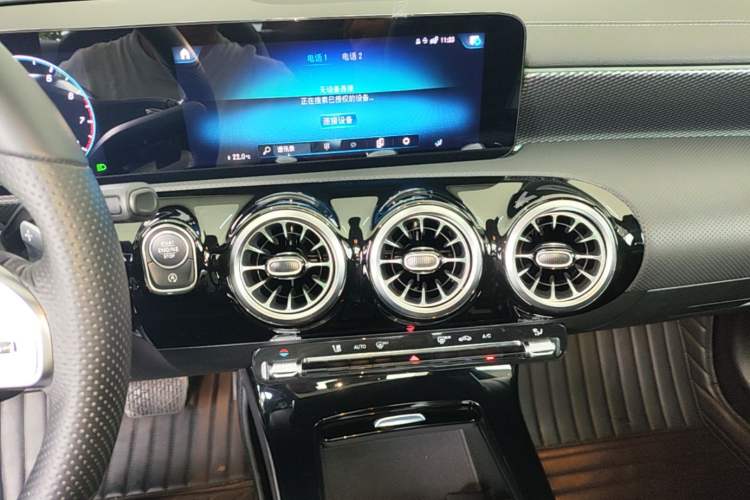 Used Mercedes-Benz A-Class 2022 Restyled A 200 L Sport Sedan Fashion Version Audio And AC Panel