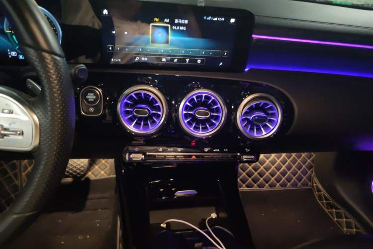 Used Mercedes-Benz A-Class 2022 Restyled A 200 L Sport Sedan Fashion Version Audio And AC Panel