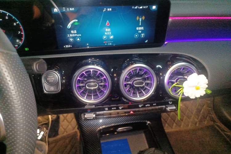 Used Mercedes-Benz A-Class 2022 Restyled A 200 L Sport Sedan Fashion Version Audio And AC Panel