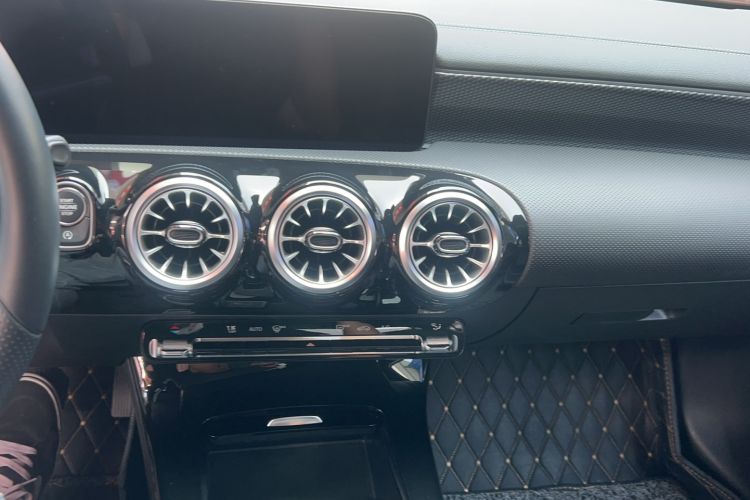 Used Mercedes-Benz A-Class 2022 Restyled A 200 L Sport Sedan Fashion Version Audio And AC Panel