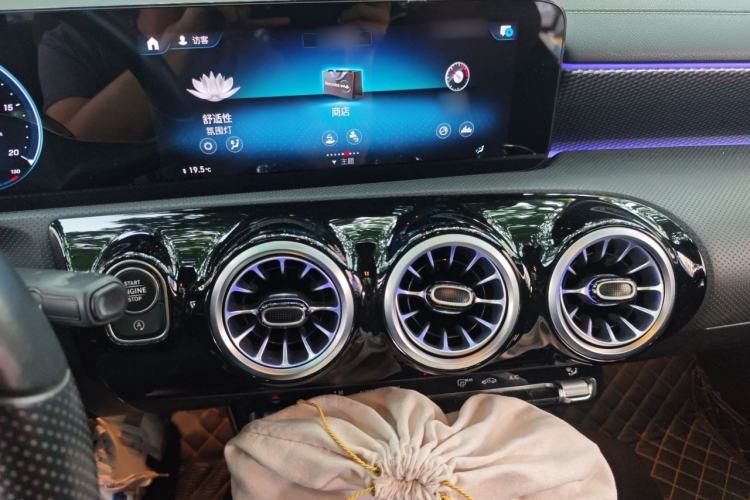 Used Mercedes-Benz A-Class 2022 A 200 L Sport Sedan Fashion Model Audio And AC Panel