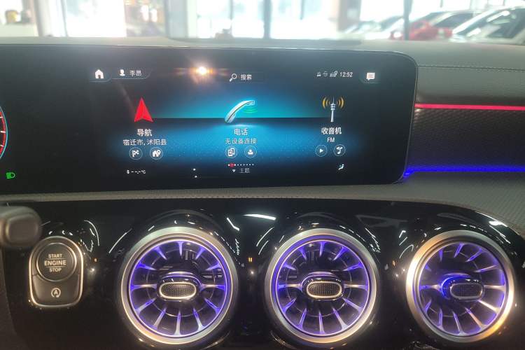 Used Mercedes-Benz A-Class 2022 Revised Version A 200 L Sport Sedan Fashionable Style Audio And AC Panel