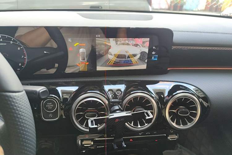 Used Mercedes-Benz A-Class 2022 Restyled A 200 L Sport Sedan Fashion Version Audio And AC Panel