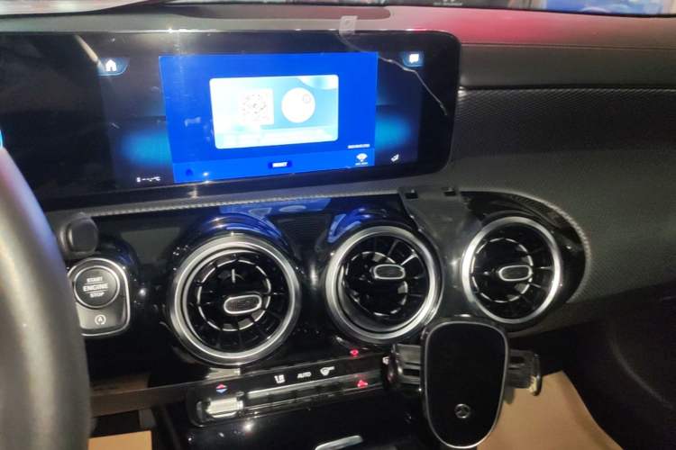 Used Mercedes-Benz A-Class 2022 Restyled A 200 L Sport Sedan Dynamic Version Audio And AC Panel