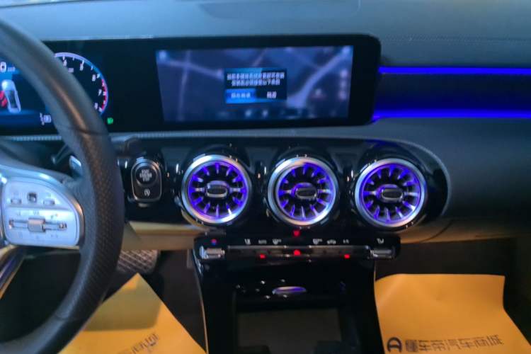 Used Mercedes-Benz A-Class 2022 Restyled A 200 L Sport Sedan Fashion Version Audio And AC Panel