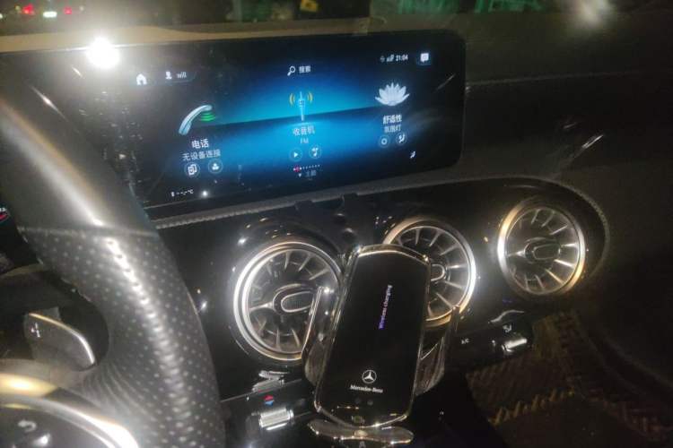 Used Mercedes-Benz A-Class 2022 A 200 L Sport Sedan Fashion Model Audio And AC Panel