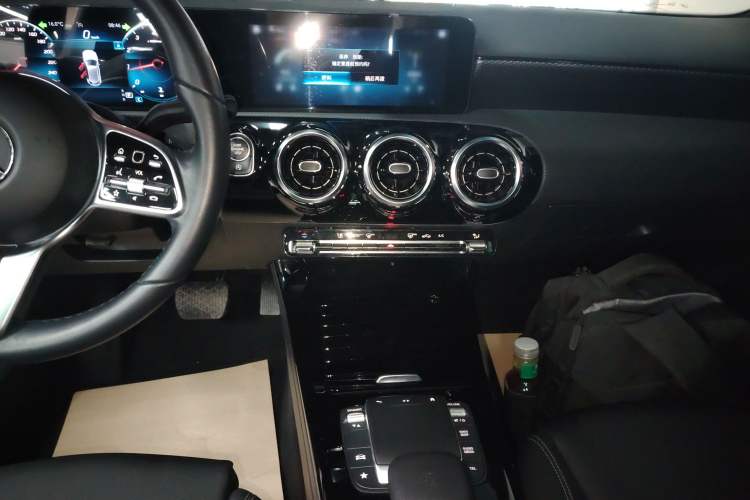 Used Mercedes-Benz A-Class 2022 Revised A 200 Dynamic Edition Audio And AC Panel