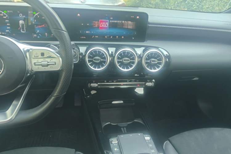 Used Mercedes-Benz A-Class 2022 A 200 L Sport Sedan Fashion Model Audio And AC Panel