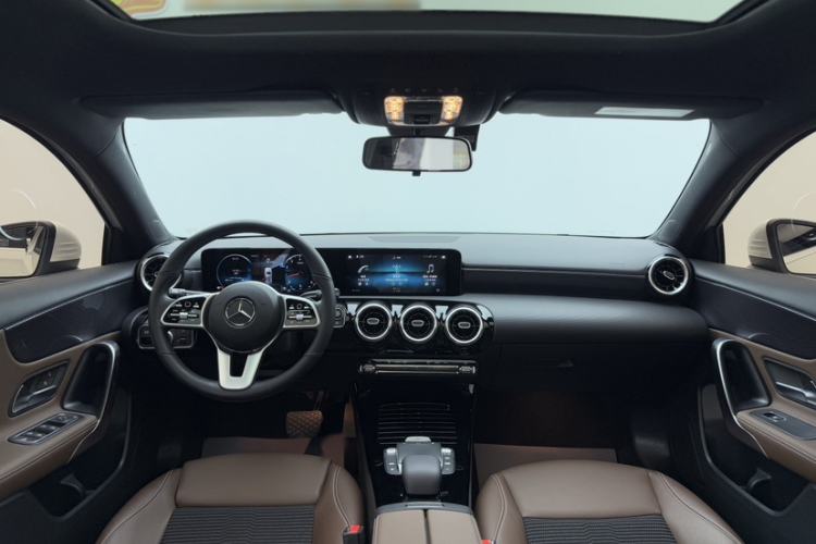 Used Mercedes-Benz A-Class 2022 A 200 Dynamic Edition Audio And AC Panel