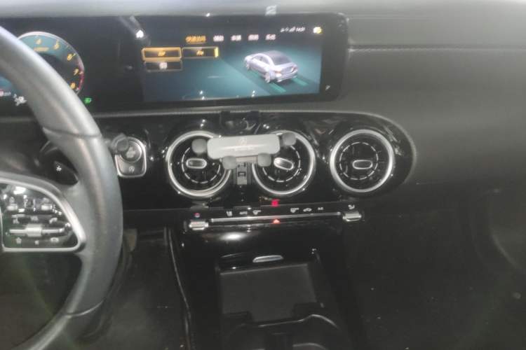 Used Mercedes-Benz A-Class 2022 Restyled A 200 L Sport Sedan Dynamic Version Audio And AC Panel