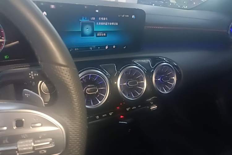 Used Mercedes-Benz A-Class 2022 A 200 L Sport Sedan Fashion Model Audio And AC Panel