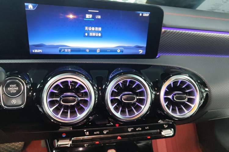 Used Mercedes-Benz A-Class 2022 Revised Version A 200 L Sport Sedan Fashionable Style Audio And AC Panel